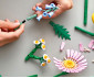 LEGO® Icons 10347 - The Botanical Collection: Petite Sunny Bouquet thumb 11