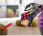 Hasbro G0730 - Детска играчка герои от филми Спайдърмен - Venom срещу Venom: Ударен бластер thumb 6