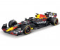 Bburago 18/28026 - 1:24 Formula F1 - Oracle Red Bull Racing RB18 (with helmet) thumb 3