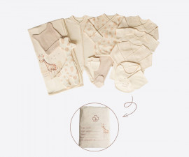 Kitikate S60523 - Organic Giraffe 12 Pcs Newborn Set