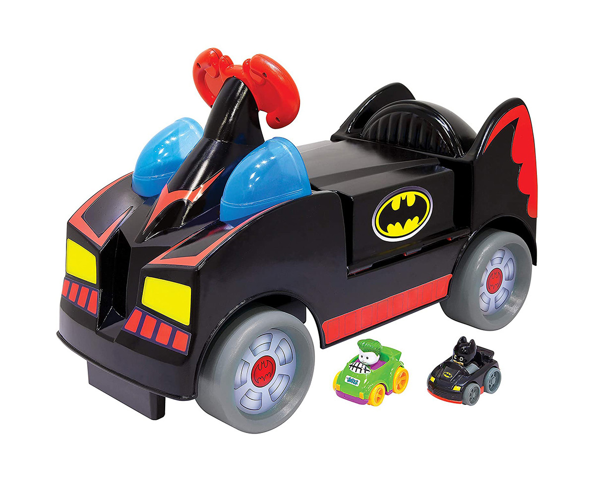 Jakks Pacific Fisher Price 78233-4L - Batman Wheelies Ride On