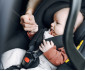 Бебешко столче/кошница за автомобил за новородени бебета с тегло до 13кг. Hauck Drive N Care Set i-Size с база, 40-87 см, черно, 614341 thumb 14